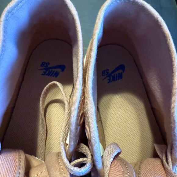 Nike SB Blazer Court Mid PRM Pink Canvas Sneakers Women’s 6.5 High Top DM8553 - Picture 10 of 12